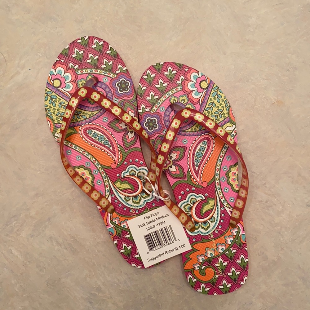 Size 8 Vera Bradley Pink Flip Flips NWT